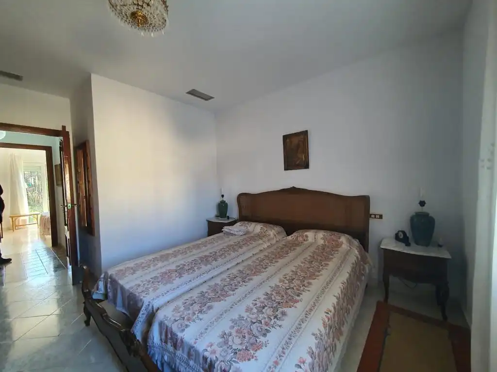 Chalet con jardín en venta en Centro Internacional, imagen 6