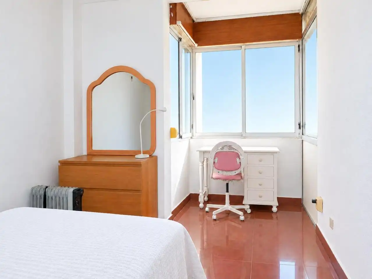 Bedroom of Flat for sale in Triana