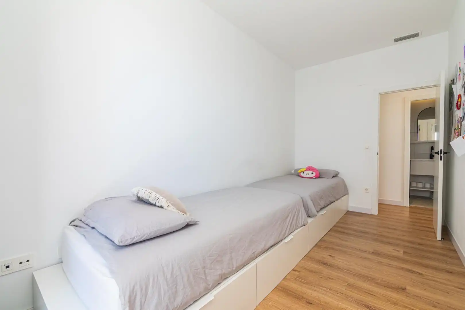 Bedroom of Ground floor for sale in Elche / Elx  with Air Conditioner, Heating and Private garden