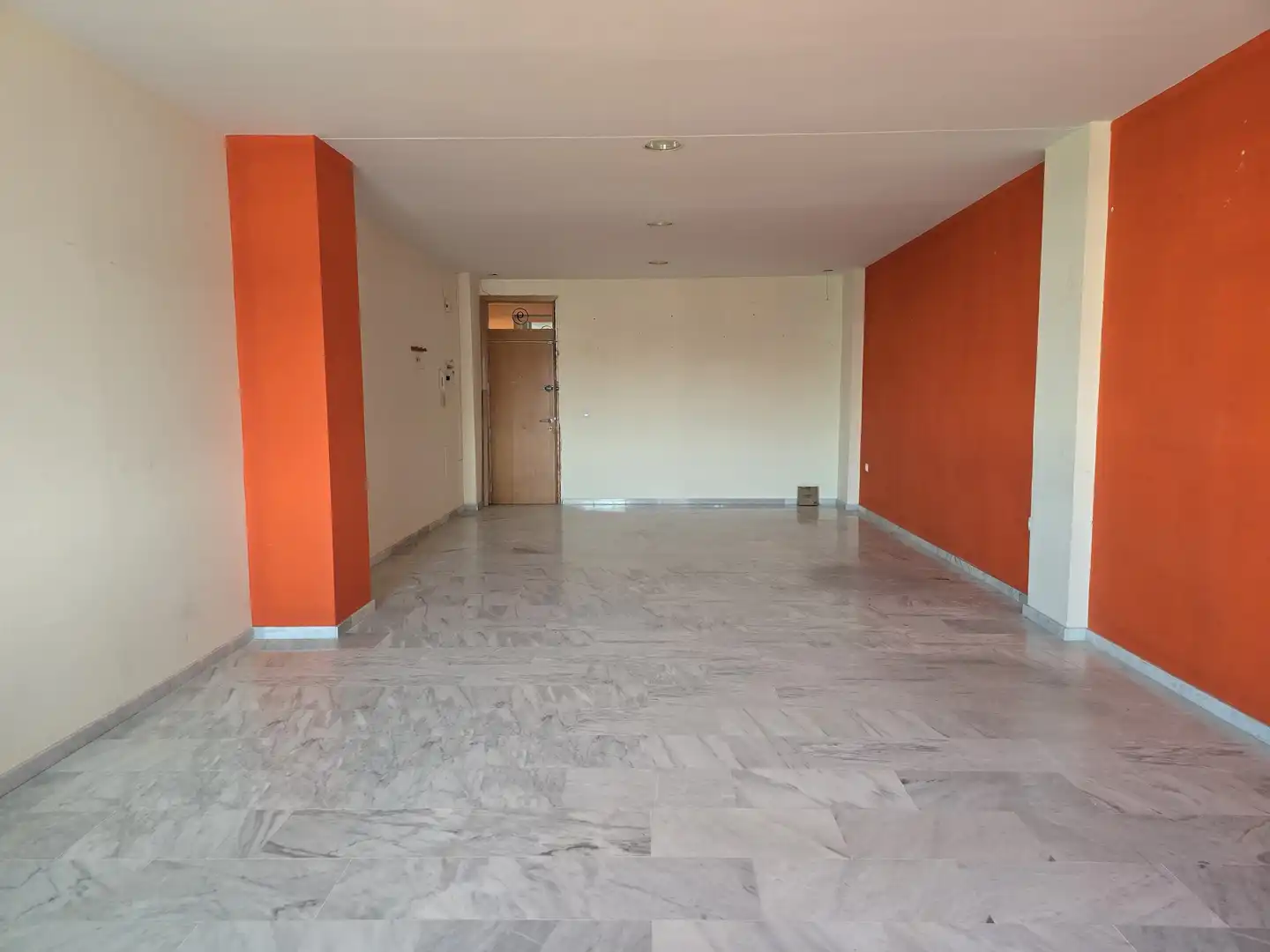 Büro zum Verkauf in Bormujos