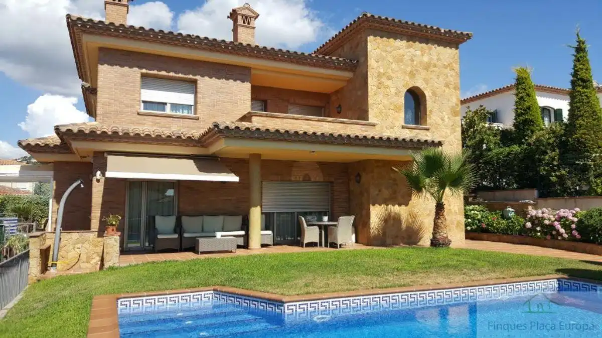 Casa amb piscina en venda a Platja d'Aro