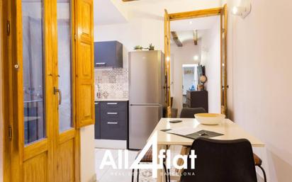 Exterior view of Flat to rent in  Barcelona Capital  with Balcony