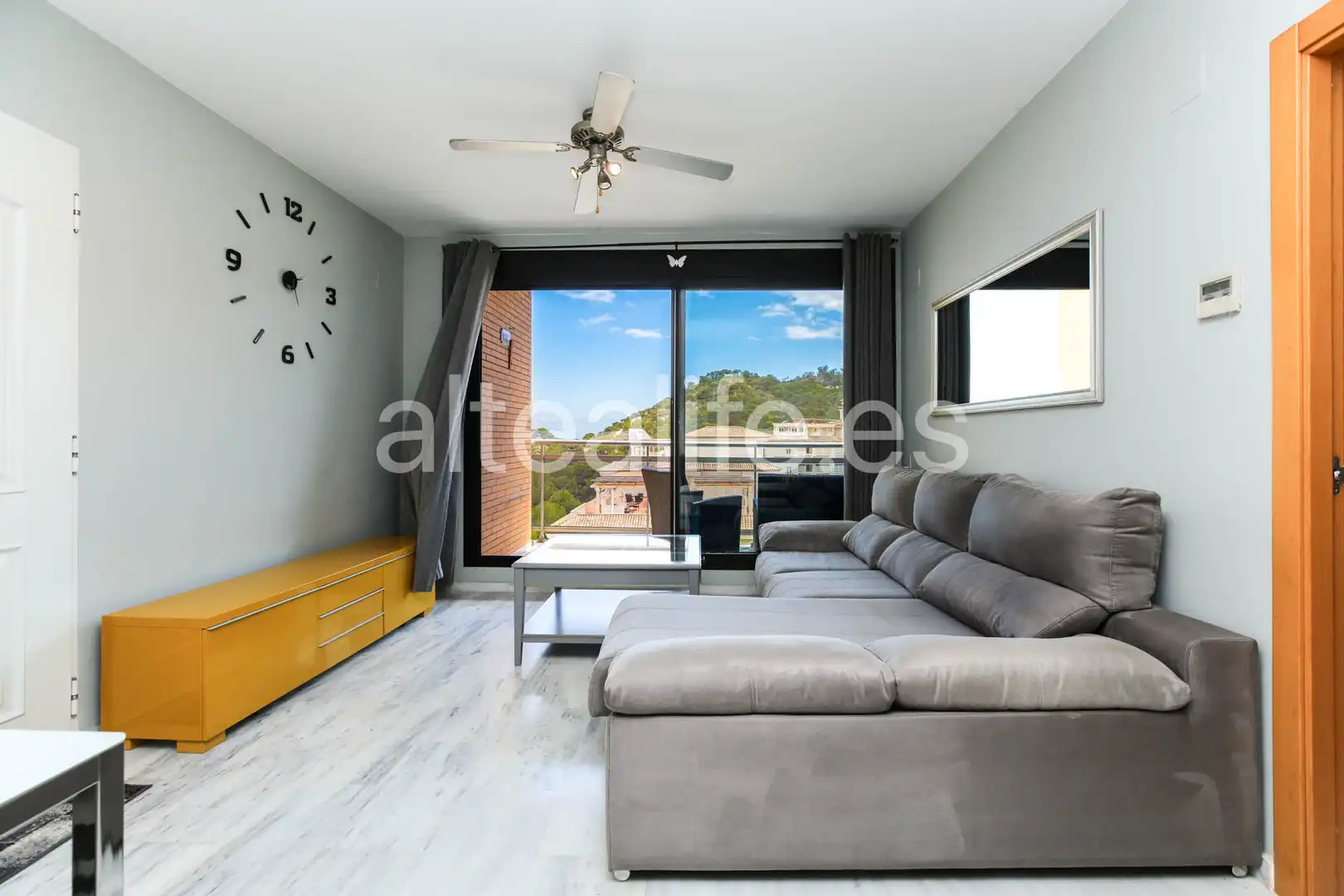 Living room of Apartments for sale in Villajoyosa / La Vila Joiosa  with Air Conditioner, Heating and Terrace