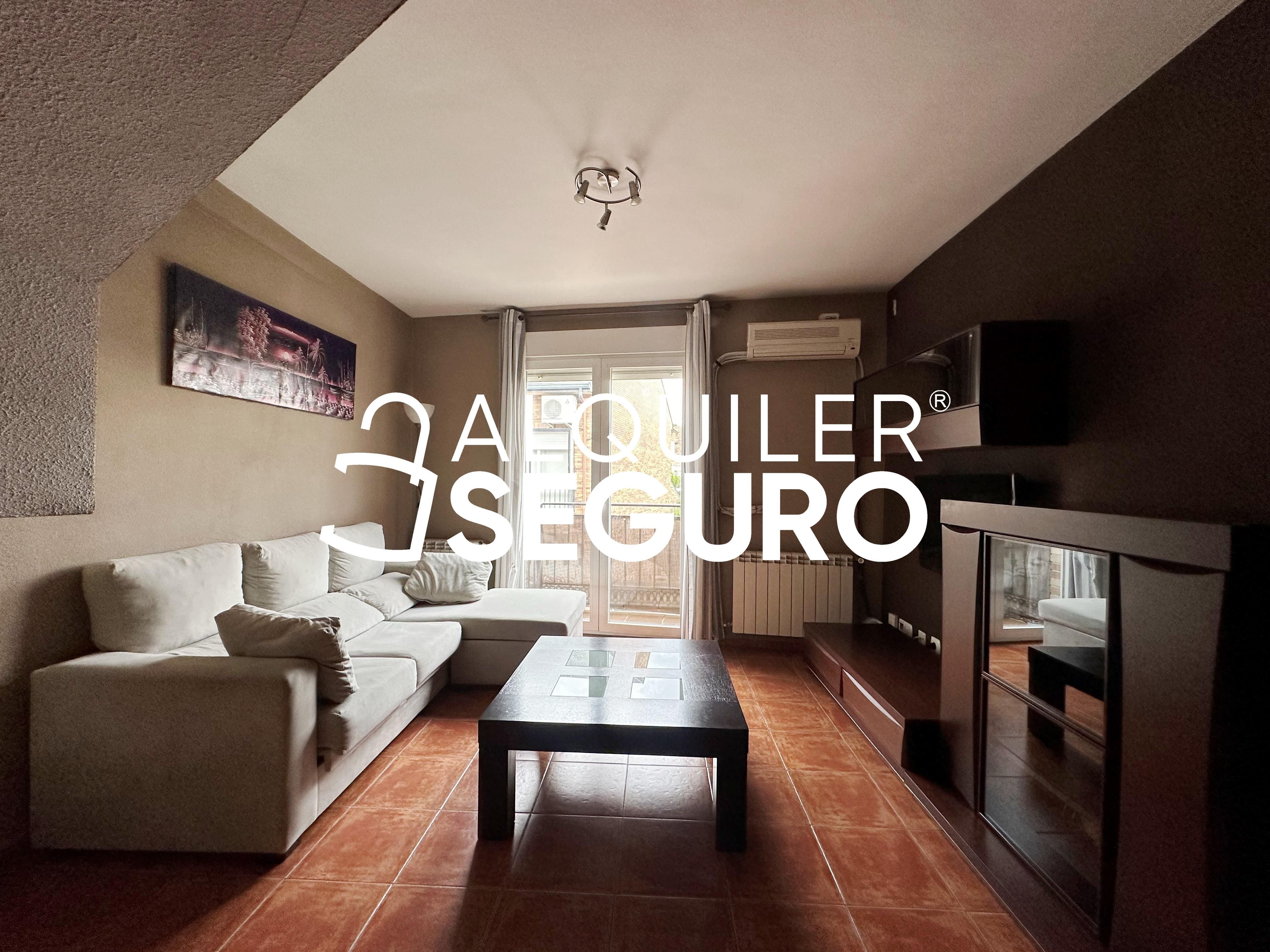 Living room of Flat for rent in Colmenarejo  with Air Conditioner, Heating and Furnished