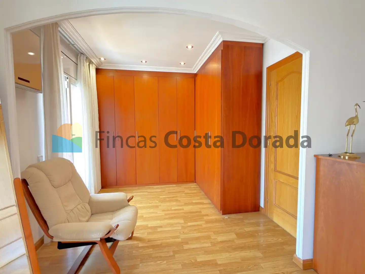 Houses for sale in Cubelles  with Air Conditioner, Private garden and Parquet flooring