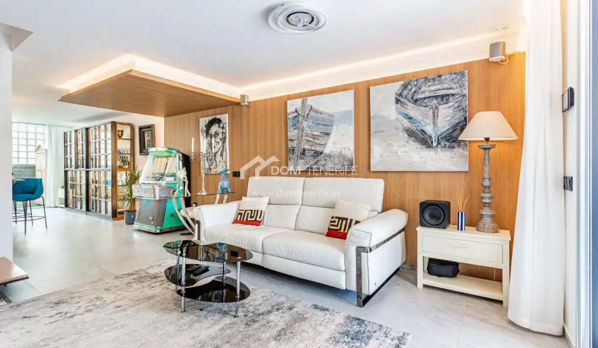 Sala de estar de Casa o chalet en venta en Arona con Terraza y Piscina