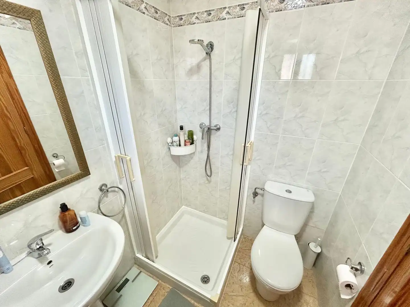 Bathroom of Ground floor for rent in San Fulgencio  with Air Conditioner, Swimming Pool and Furnished