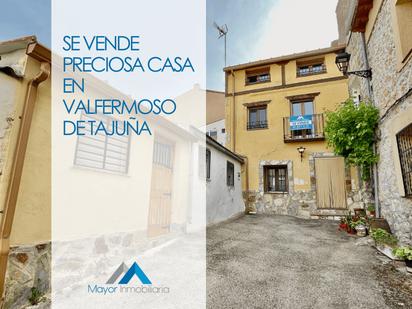 Exterior view of House or chalet for sale in Valfermoso de Tajuña  with Balcony