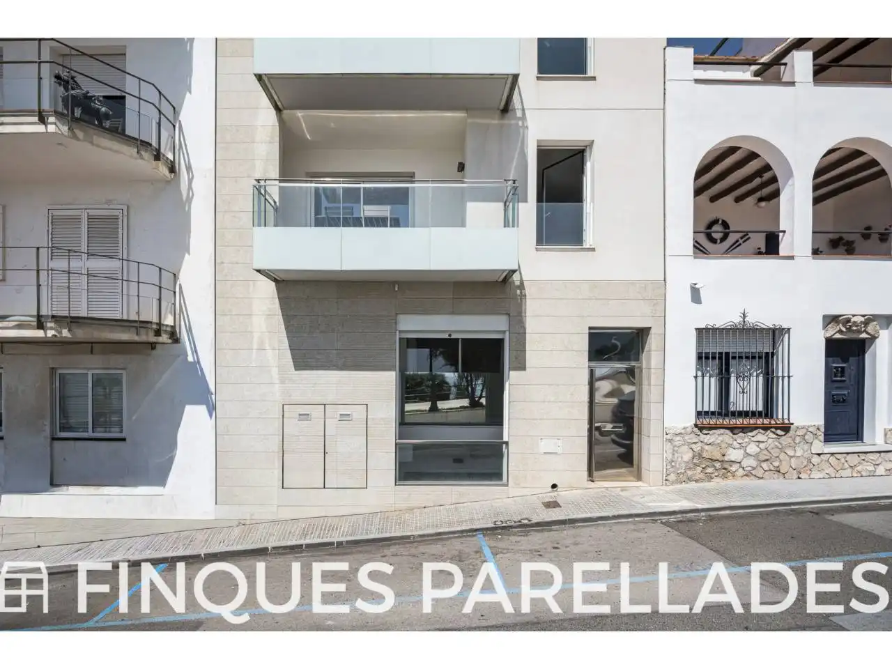 Exterior view of Attic for sale in Sitges  with Air Conditioner, Heating and Parquet flooring
