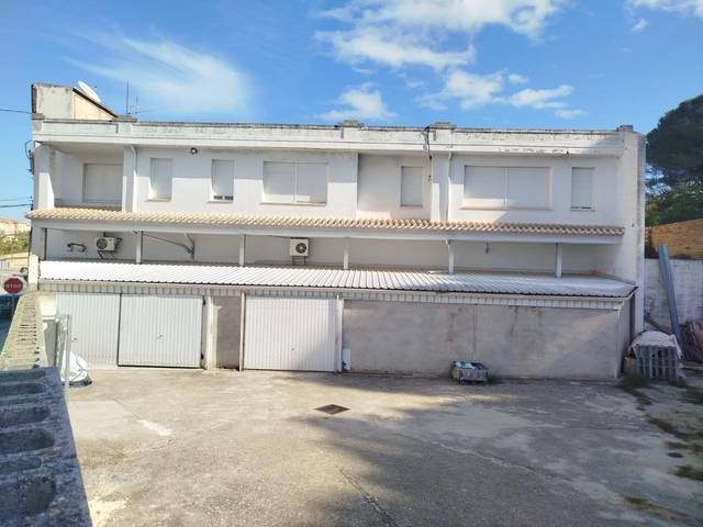 Nave industrial en Venta en Bocairent