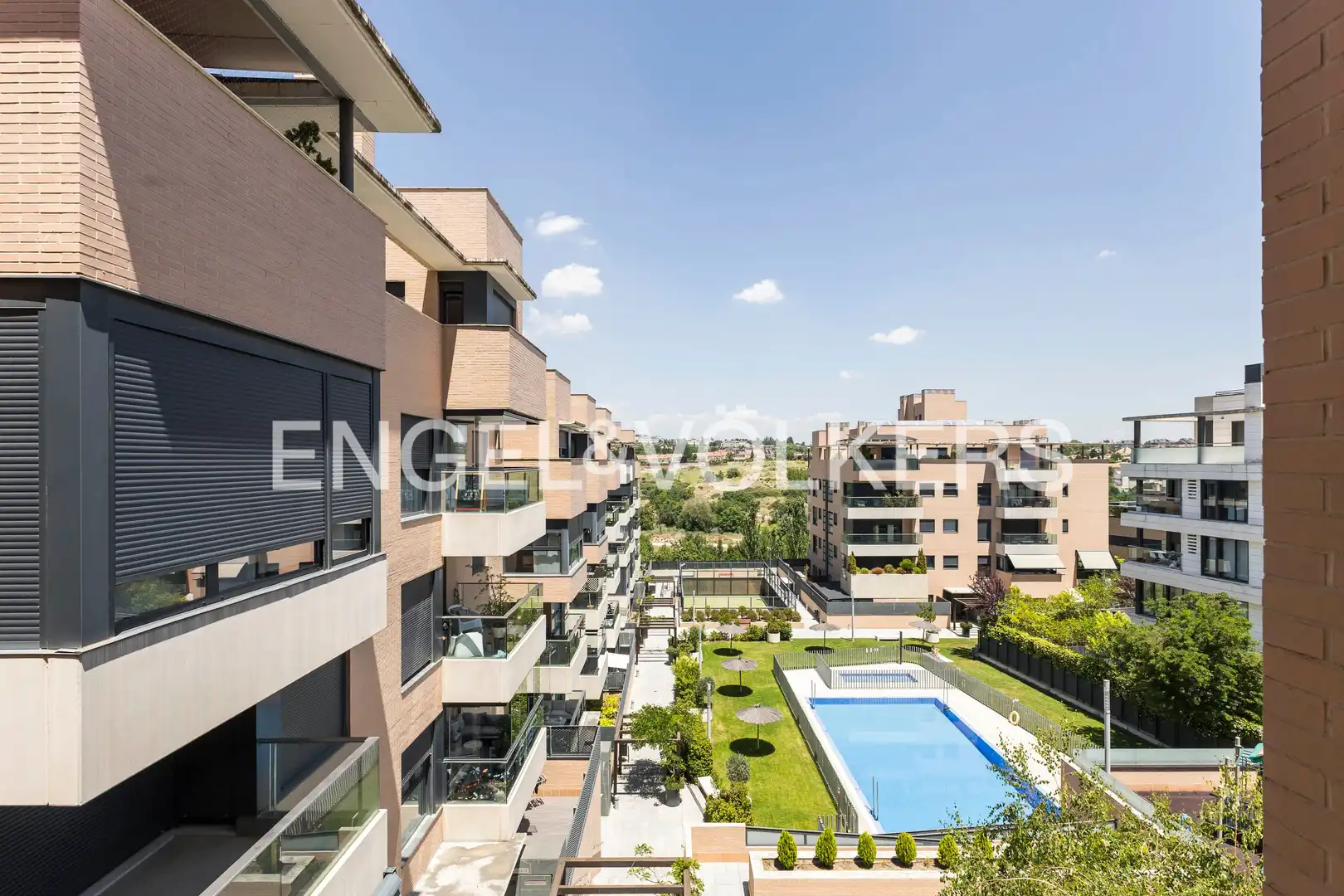 Appartamento con piscina in vendita a Encinar de los Reyes, imagen 43