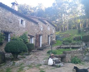 Vista exterior de Finca rústica en venda en Sant Aniol de Finestres amb Piscina