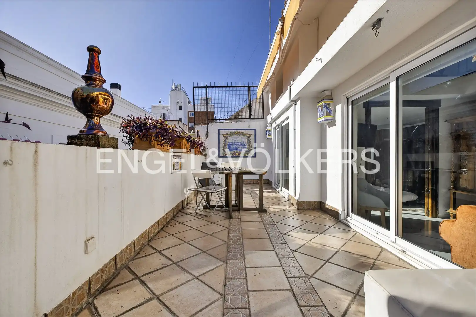 Terrace of Houses for sale in Sevilla  with Air Conditioner, Heating and Parquet flooring