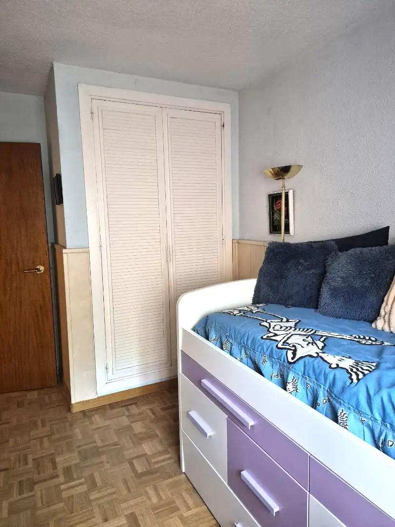 Habitación de Piso en venta en San Fernando de Henares con Aire acondicionado, Calefacción y Parquet