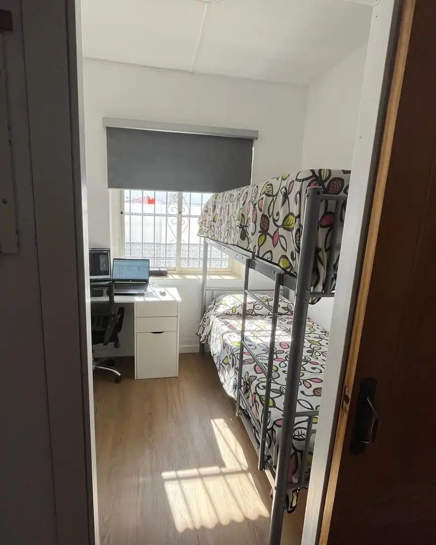 Schlafzimmer von Erdgeschoss zur Miete in Barbate mit Möbliert
