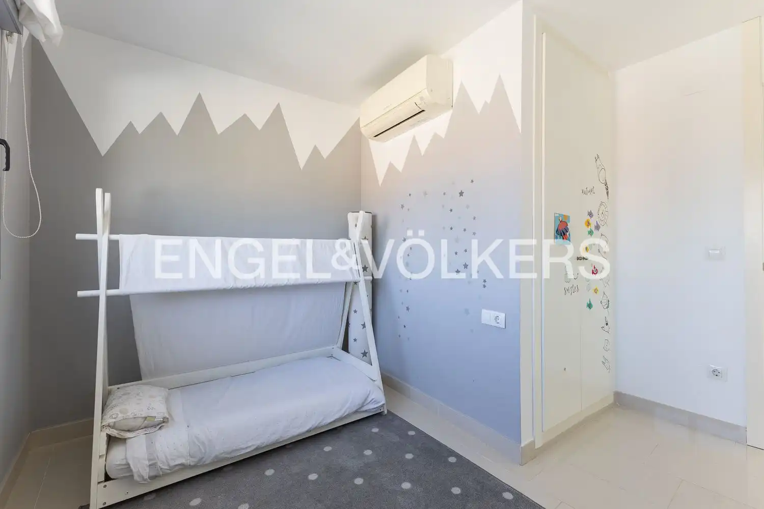 Bedroom of Houses for rent in Dénia  with Air Conditioner, Heating and Private garden