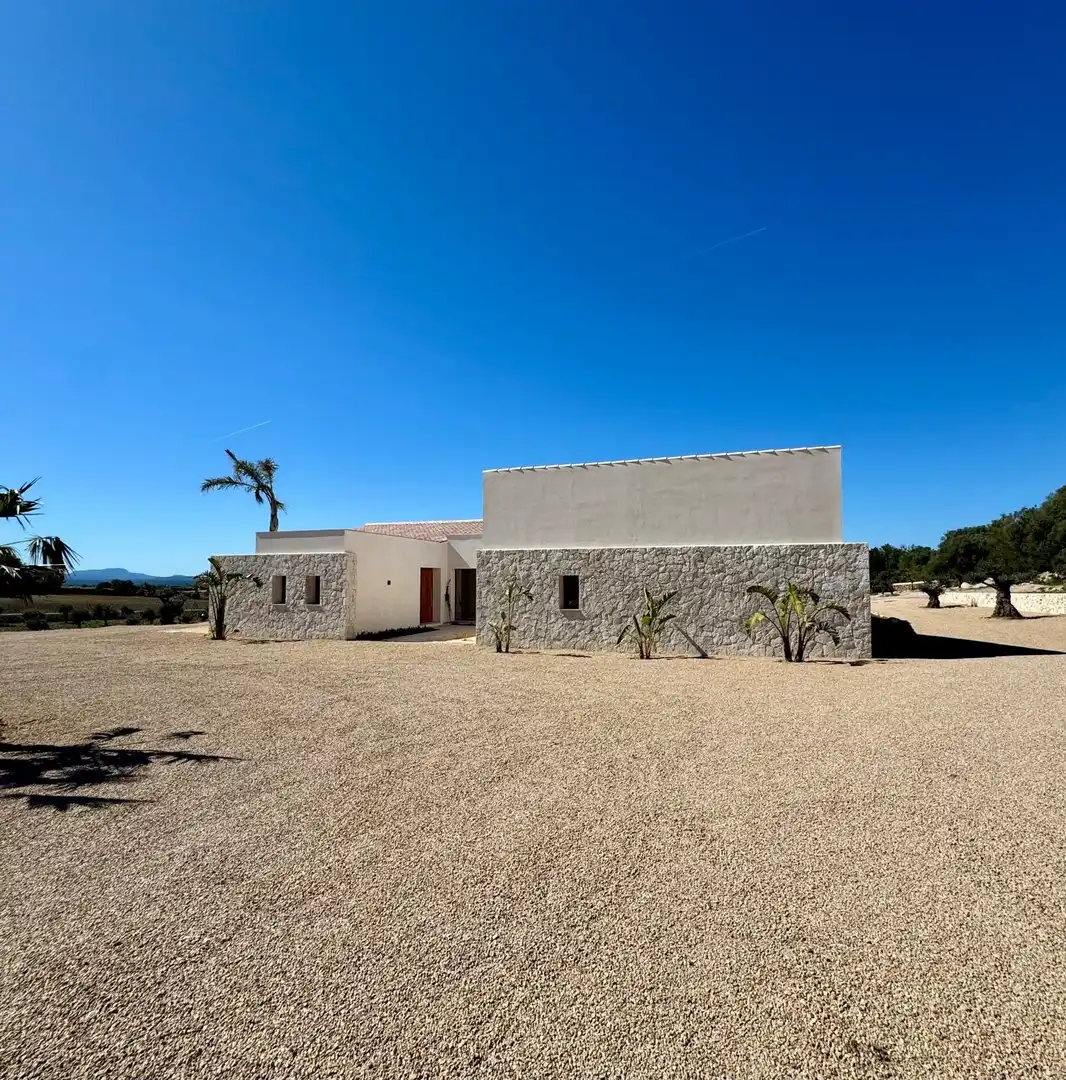 Vista exterior de Finca rústica en venda en Manacor amb Aire condicionat, Calefacció i Traster