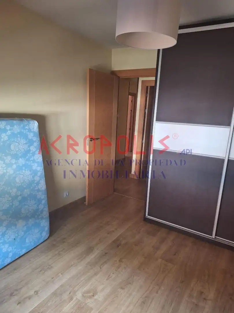 Bedroom of Flat for rent in Benavente  with Terrace and Furnished