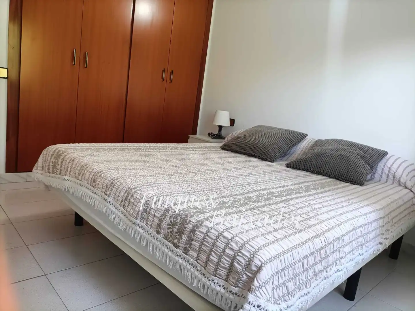 Habitación de Casa adosada de alquiler en Castelldefels con Calefacción, Terraza y Amueblado