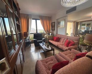 Sala d'estar de Pis en venda en  Sevilla Capital amb Terrassa