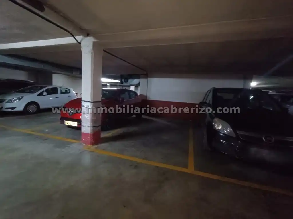 Parkplatz von Wohnungen zum Verkauf in  Logroño mit Klimaanlage, Heizung und Parkett