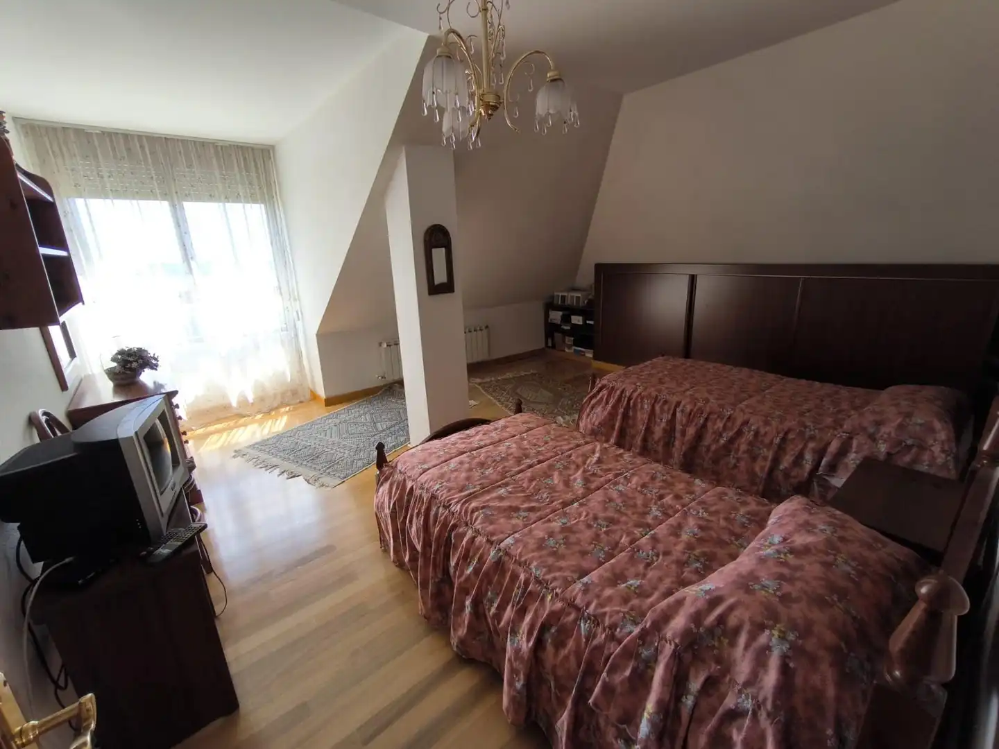 Habitación de Casa o chalet en venta en Villaturiel con Calefacción, Jardín privado y Parquet