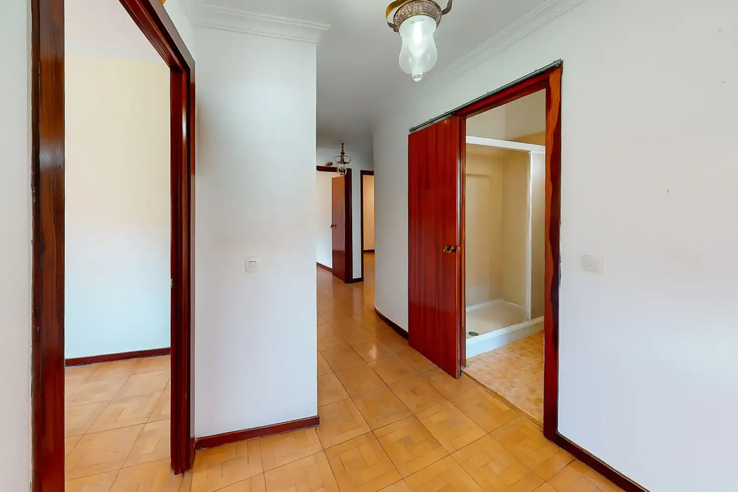 Flat for sale in Sevilla  with Air Conditioner, Heating and Terrace