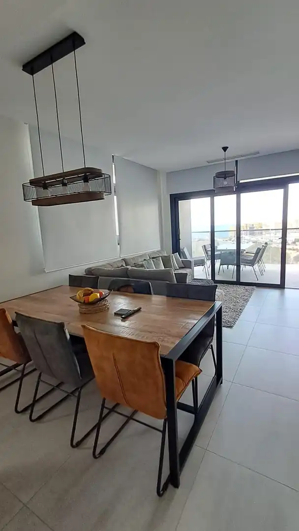 Apartamento con piscina en venta en Playa de Poniente, imagen 5