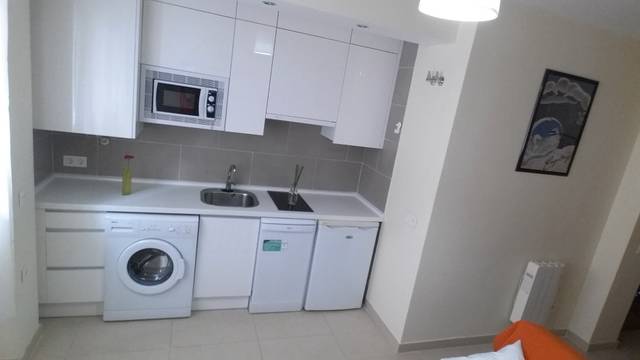 Piso en Alquiler en Calle de José María de Pereda, 20 en Ventas