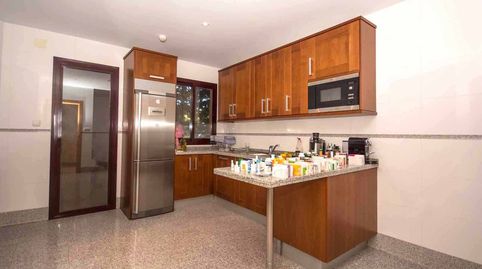 Foto 2 de Pis en venda a Paraiso - Barronal, Estepona