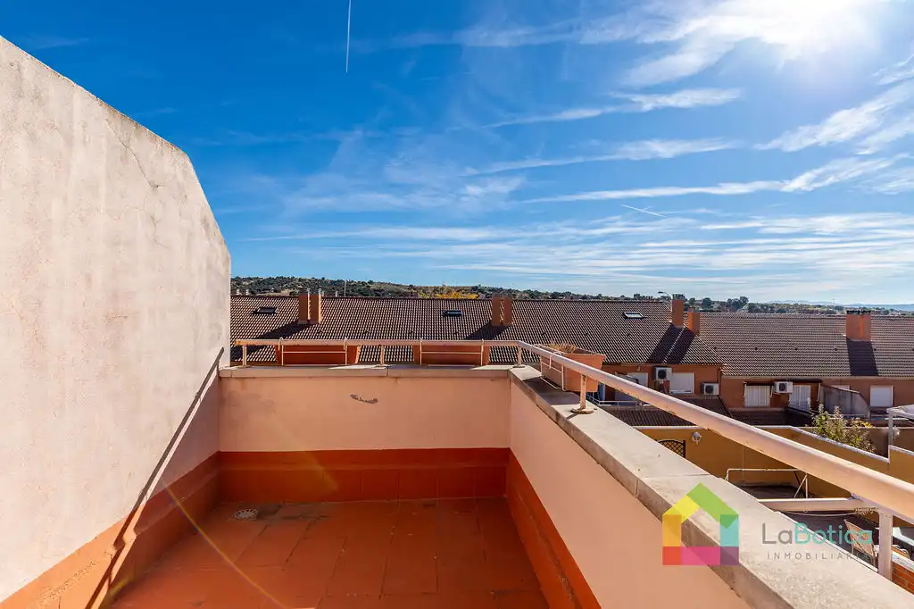 Terrace of Detached homes for sale in Toledo  with Air Conditioner, Heating and Terrace