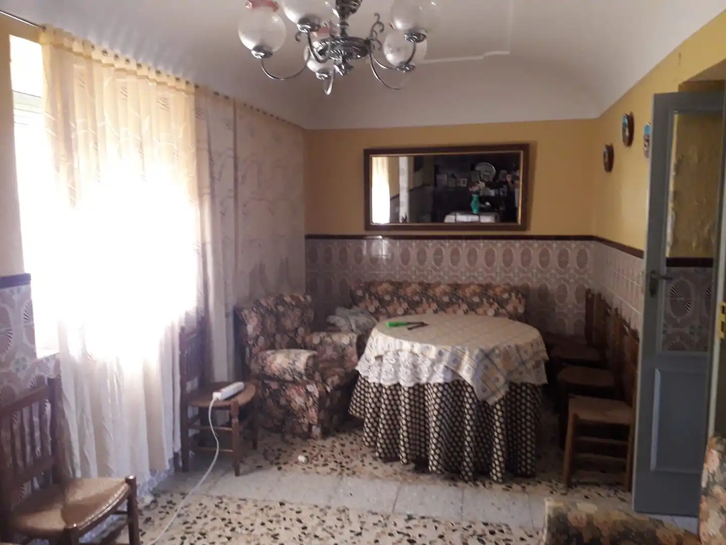 Sala de estar de Casa o chalet en venta en La Coronada con Terraza y Amueblado