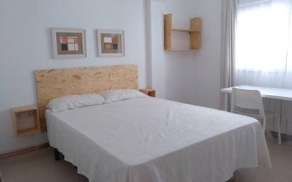 Bedroom of Flat for sale in Castellón de la Plana / Castelló de la Plana  with Heating and Furnished