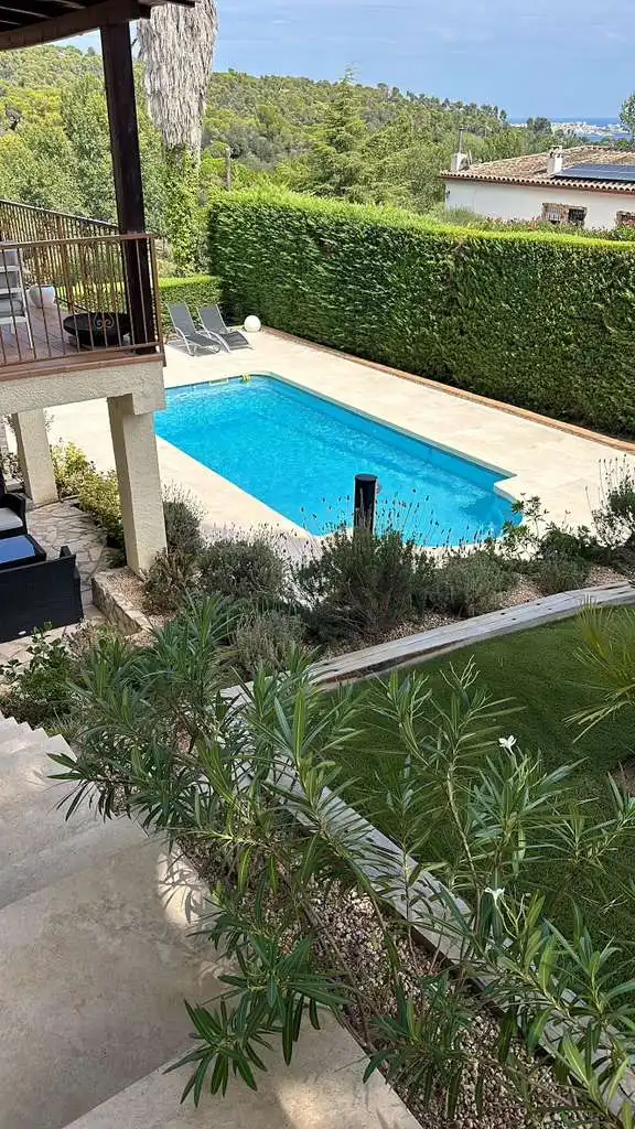 Piscina de Casa o chalet de alquiler en Castell d'Aro, Platja d'Aro i s'Agaró con Aire acondicionado, Calefacción y Jardín privado