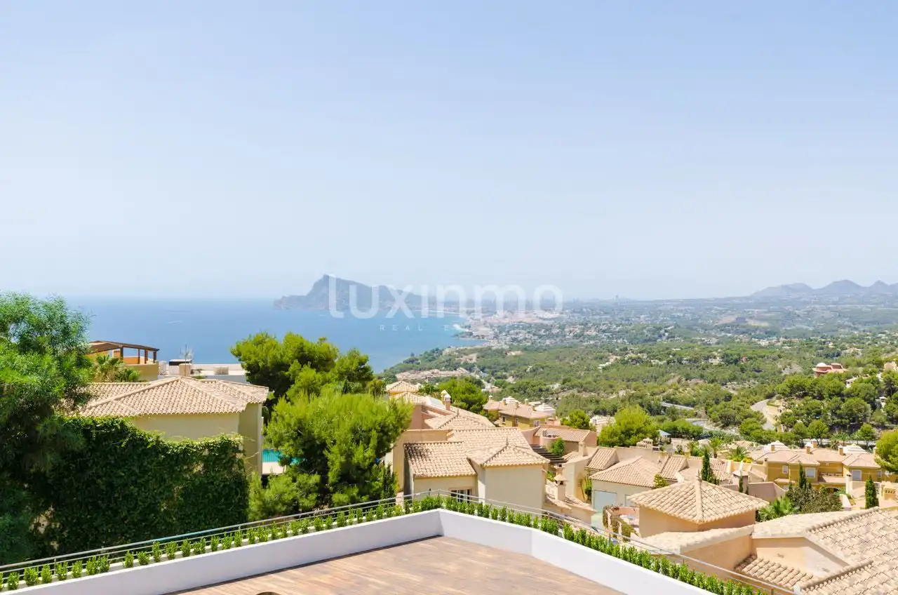 Exterior view of Houses for rent in Altea Hills