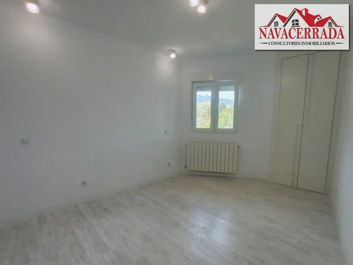 Habitación de Piso en venta en Navacerrada con Calefacción y Terraza
