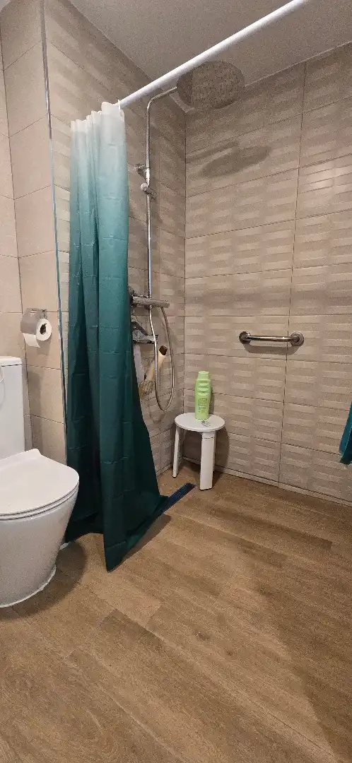 Bany de Casa o xalet en venda en Villacastín amb Calefacció, Jardí privat i Balcó