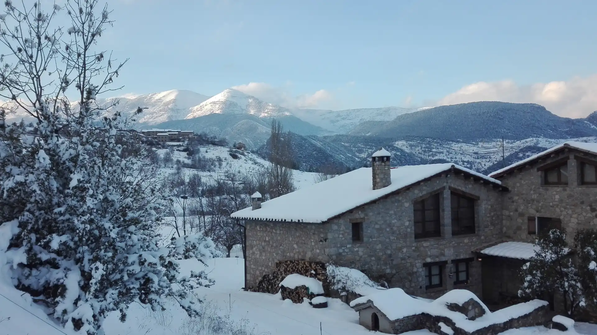 Vista exterior de Finca rústica en venta en Gósol con Calefacción, Jardín privado y Trastero