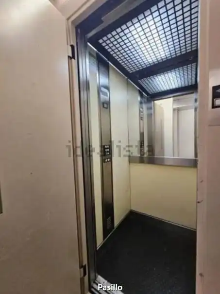 Piso con balcón en venta en Calle de la Diputació, imagen 24