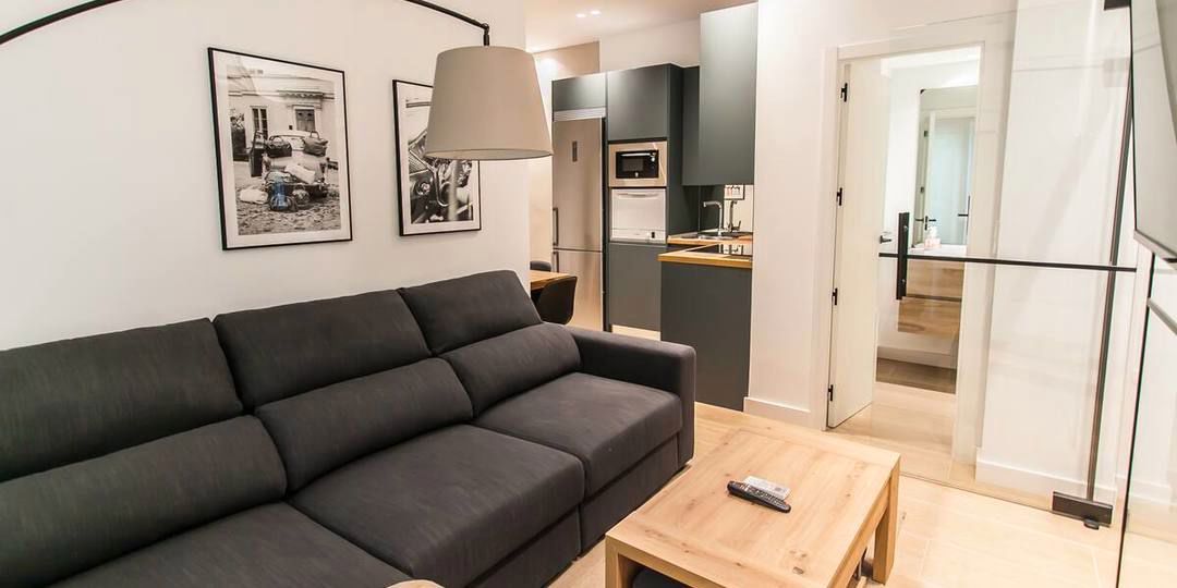 Sala de estar de Apartamento en venta en  Madrid Capital con Calefacción, Parquet y Terraza