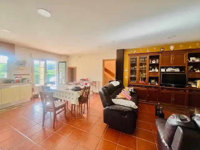 Comedor de Casa o chalet en venta en Carral con Calefacción, Jardín privado y Parquet