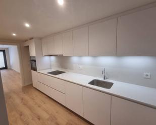 Kitchen of Flat to rent in Manresa  with Air Conditioner, Parquet flooring and Storage room