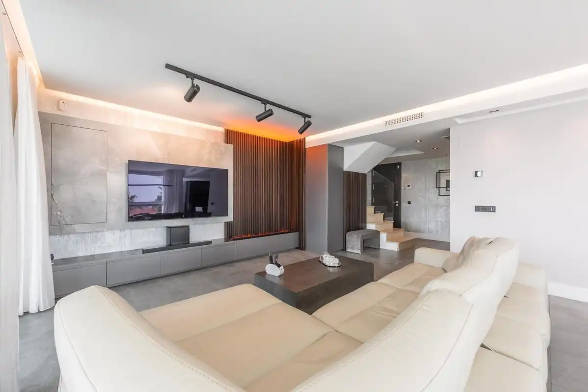 Penthouse mit Terrasse zum Verkauf in Avenida Tomás Pascual 22, imagen 4