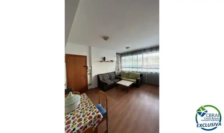 Ground floor for sale in Muga - Gran Reserva - Badia