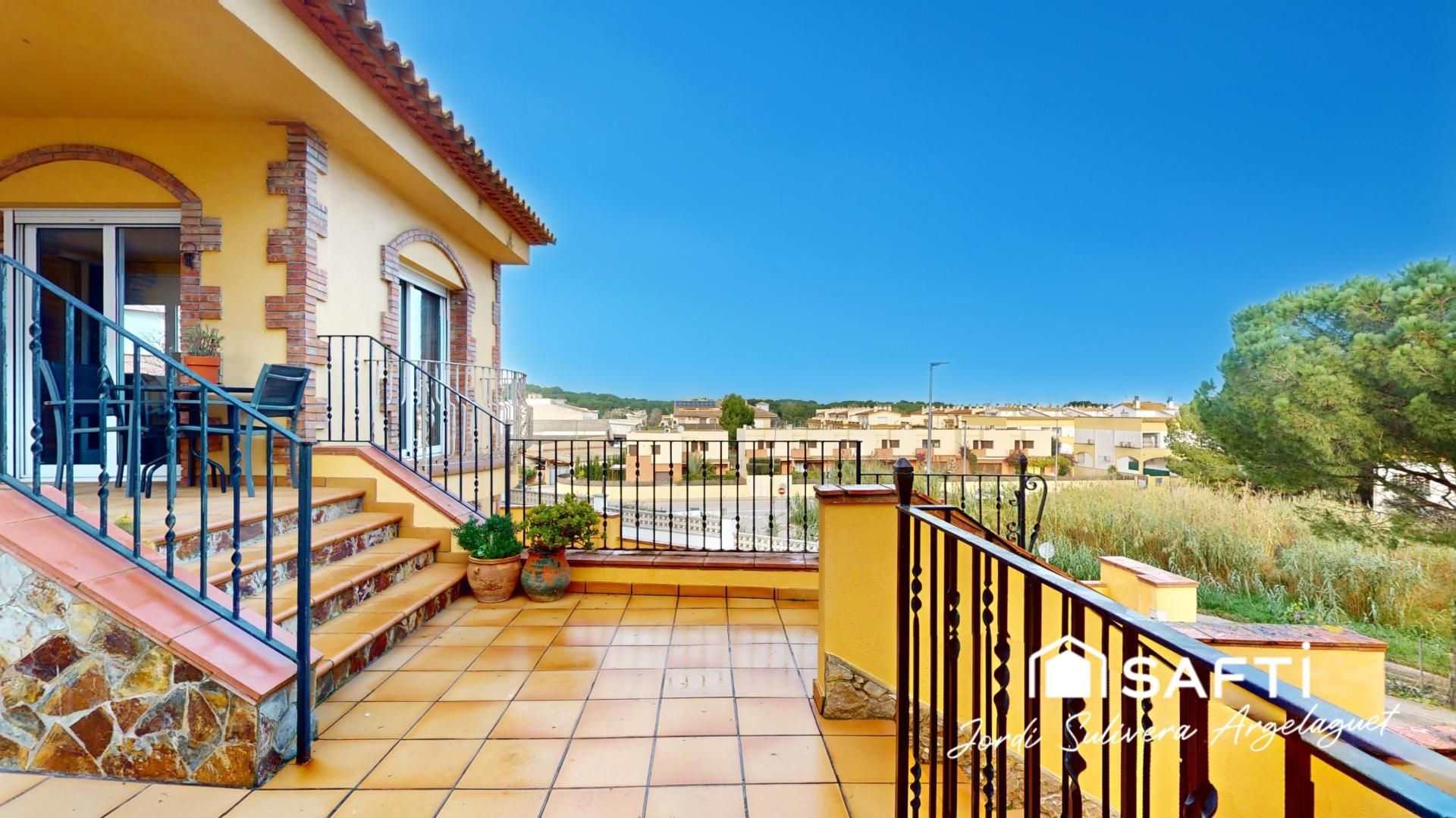 Terrace of House or chalet for sale in L'Escala  with Air Conditioner, Heating and Terrace
