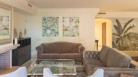 Foto 3 de Apartamento de alquiler en Nueva Andalucía centro, Marbella
