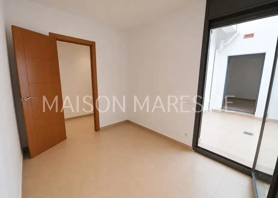 Piso en venta en Arenys de Mar con Calefacción y Horno