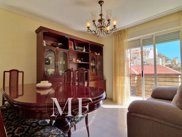 Piso en Venta en Calle Bazán, 15 en Barrio del Centro