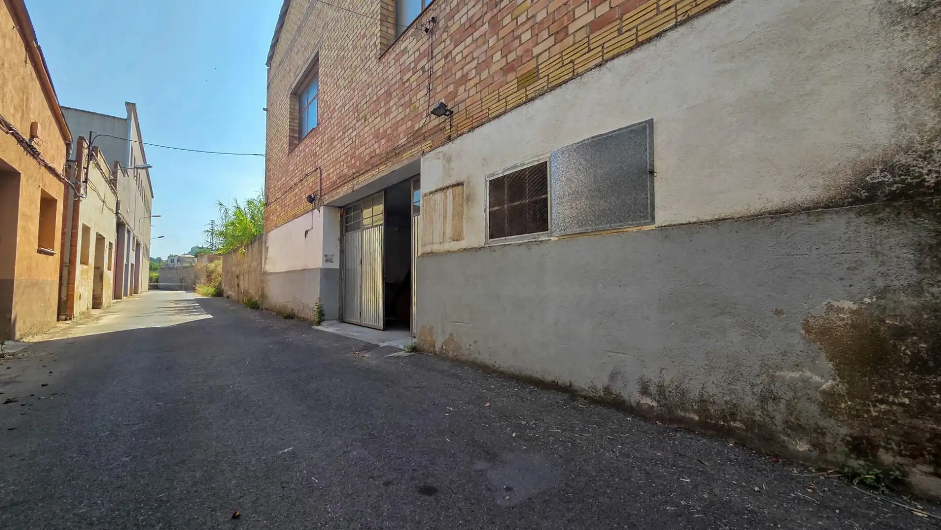 Industrial building for sale in Calle TALLERS 7, imagen 4