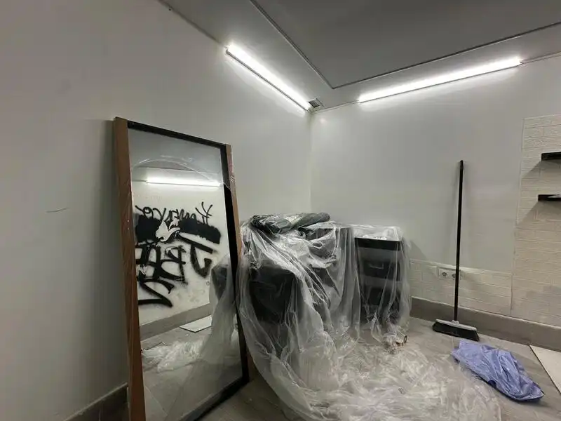 Ground floor for rent in Madrid  with Air Conditioner and Heating